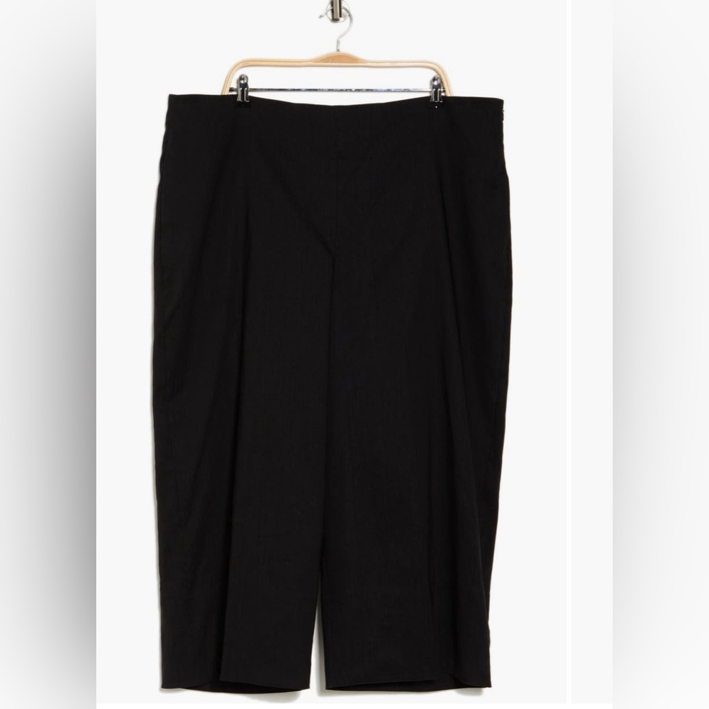 VINCE Luxury Brand cropped wide leg linen pants, Plus size 22. New never worn!